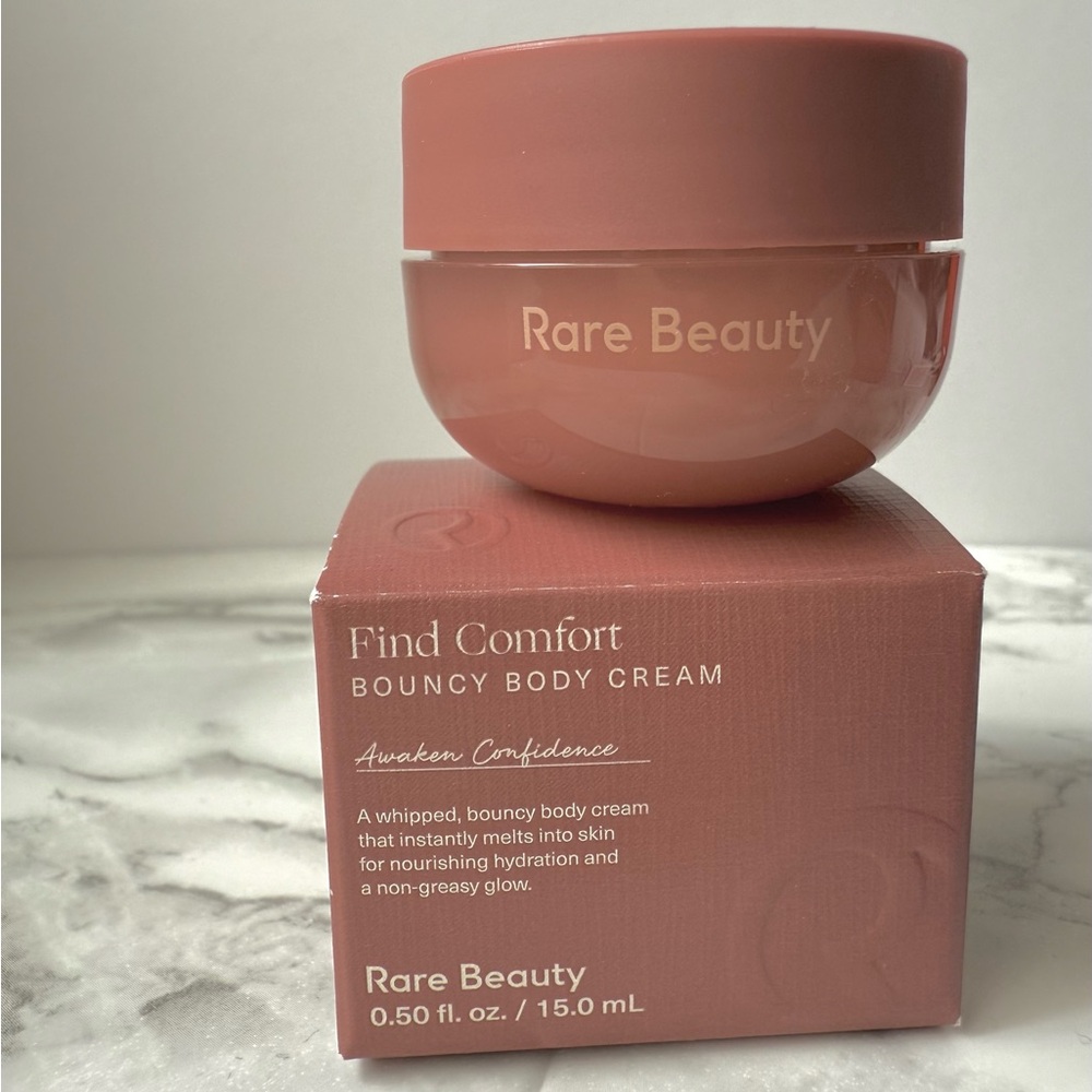 15ml Two Rare Beauty Bouncy Body Cream ( Never used )